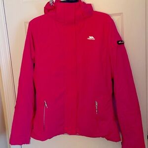 Ski women’s jacket!Waterproof, windproof, breathable insulated hooded jacket.